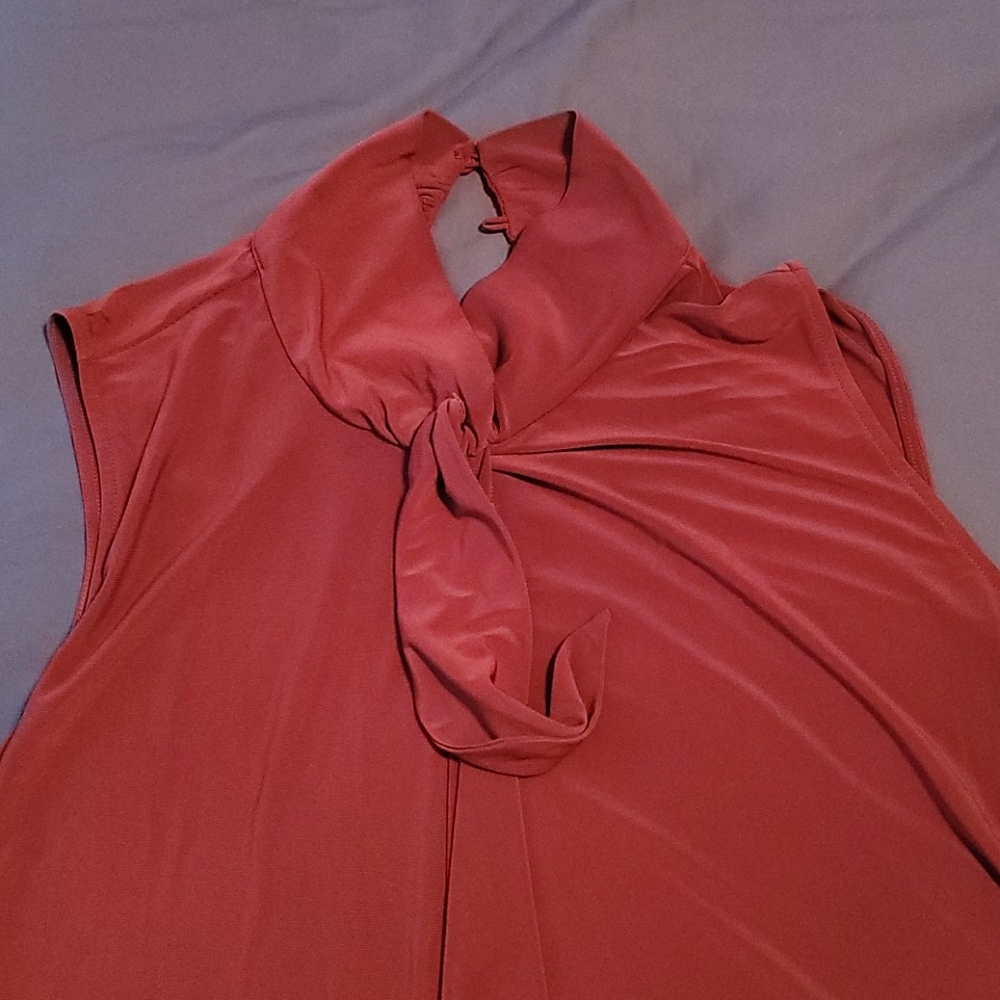 Halter blouse In burgundy